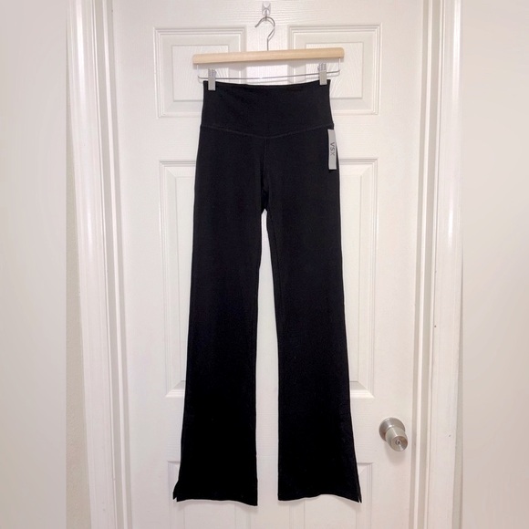 NWT Victoria’s Secret VSX Cotton Split Hem Flare Leggings - Picture 2 of 6